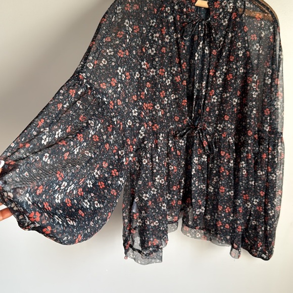 Free People Open Back Sweet Heart Top Medium - Picture 5 of 10